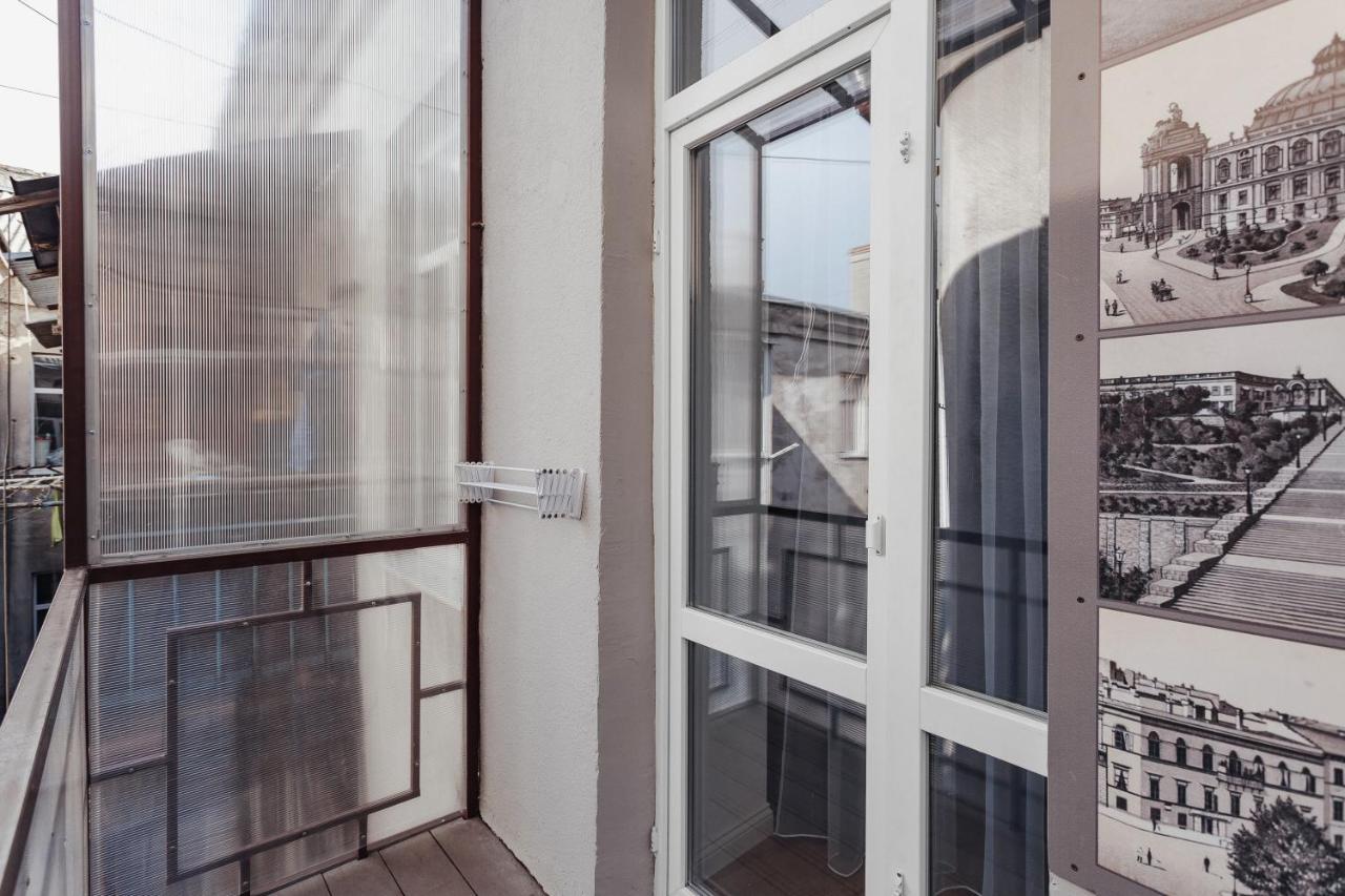 City Centre Silver Apartment Odesa Exterior foto